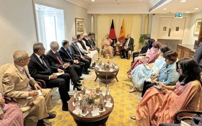 বাংলাদেশের পর্যটন খাতে  শ্রীলঙ্কার বিনিয়োগ চেয়েছেন প্রধানমন্ত্রী
